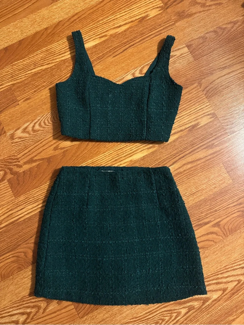 Abercrombie & Fitch Dark Green Tweed Mini Skirt Set - Women. Worn once.
